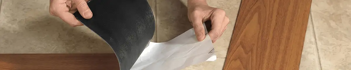 A professional installing vinyl flooring in Sioux Falls, SD